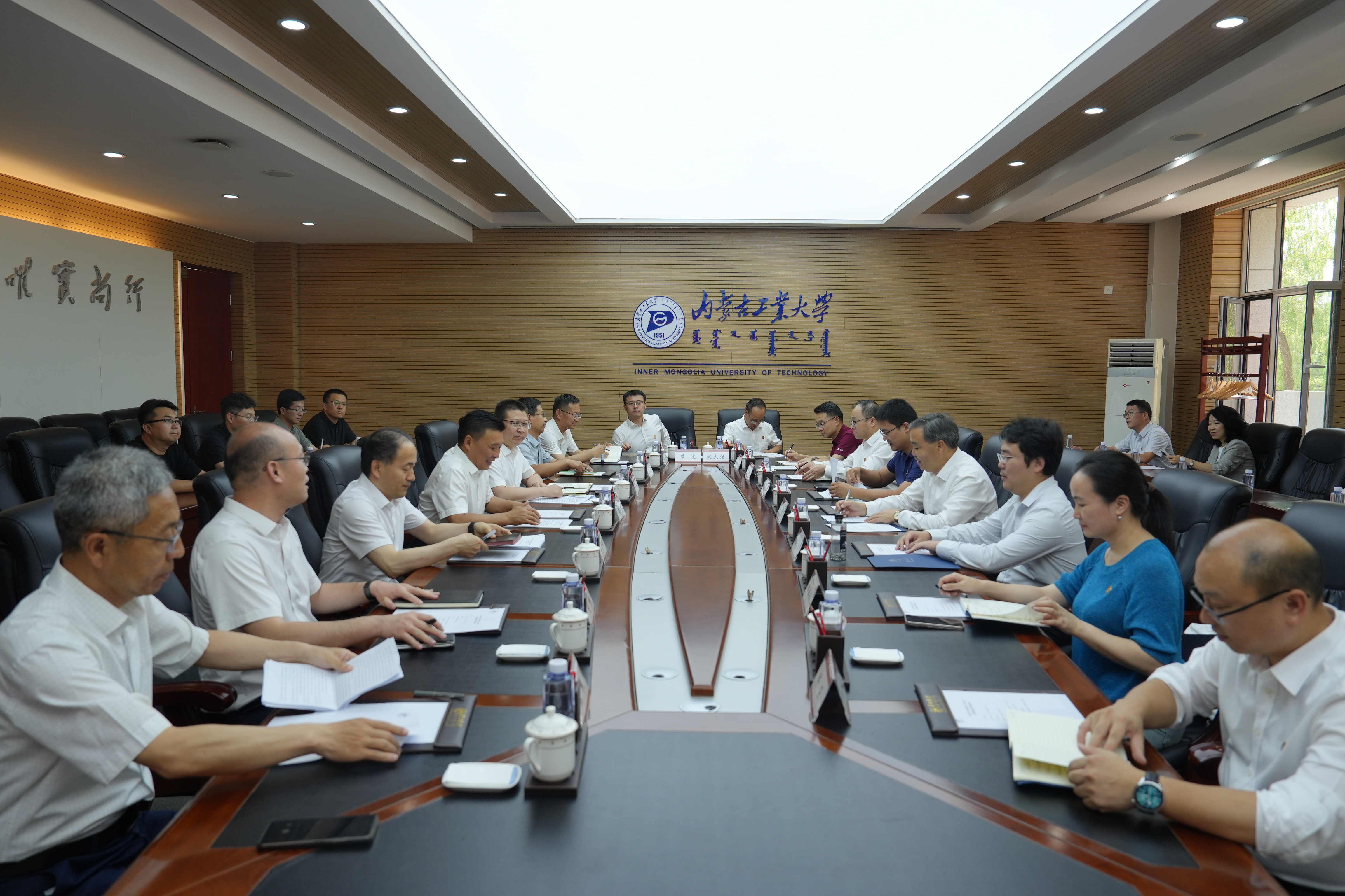 肖建庄带队赴内蒙古工业大学调研交流（2026-06-28）-新闻中心